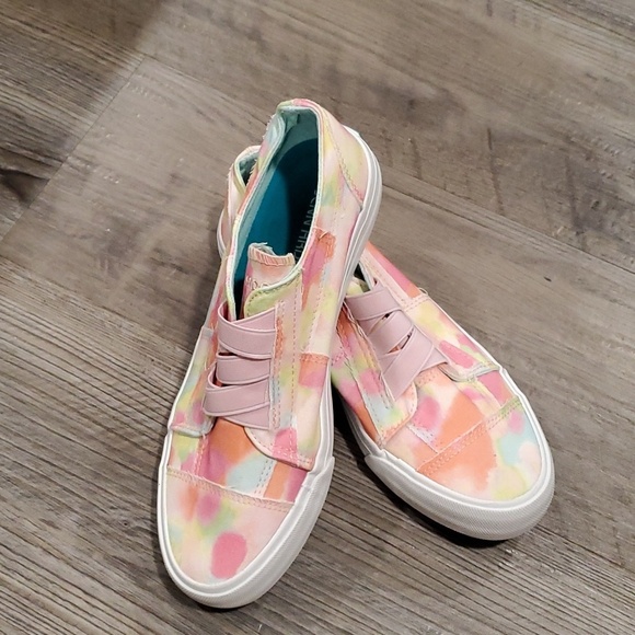 Jenn Ardor Shoes - Jenn Ardon Canvas Deep Pink Tie Dye Shoes Size 8.5